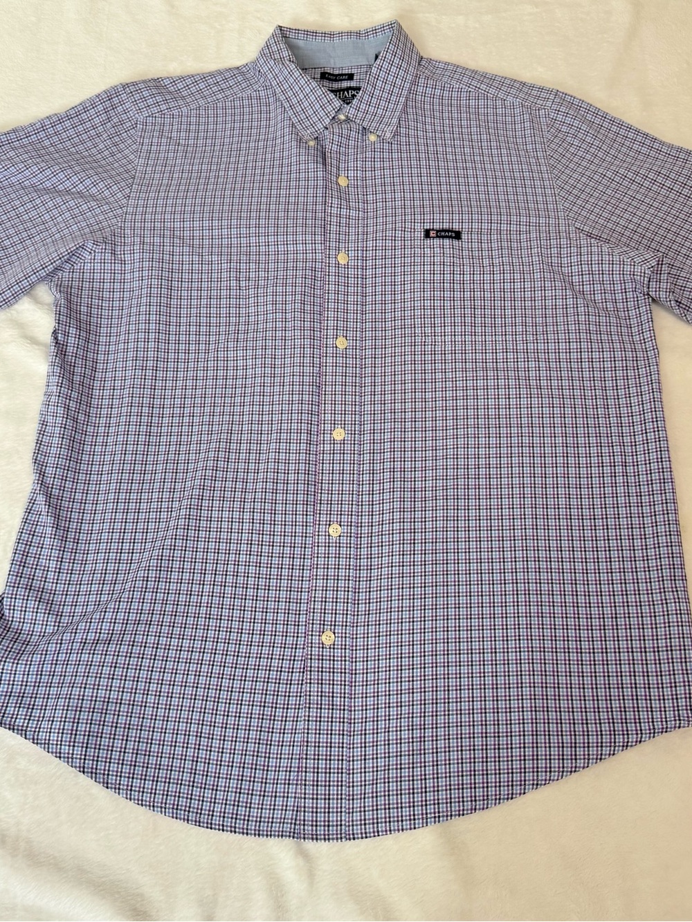 Chaps Men’s Blue and White Plaid Button-Down Shirt Large